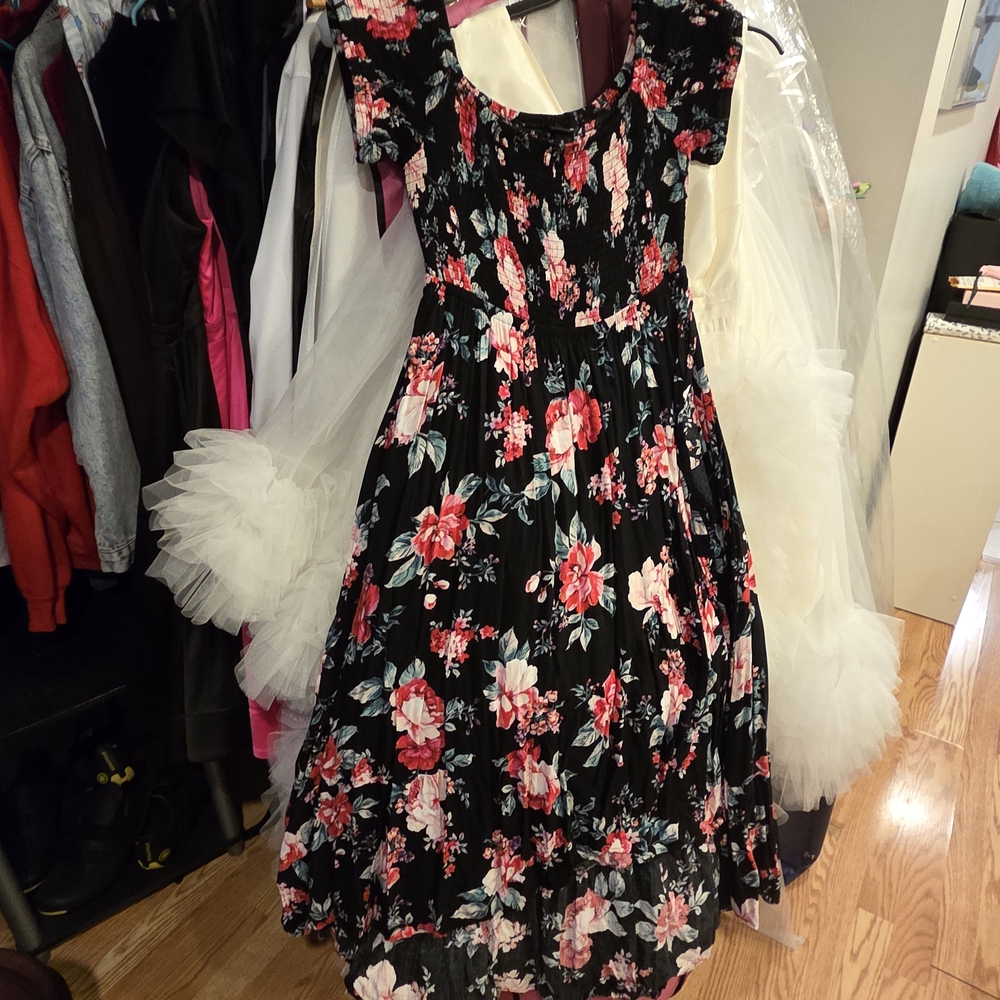Torrid Black Floral Dress Size 0